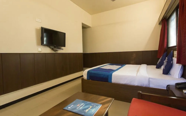 OYO 9831 Hotel Pathik