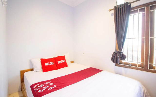 OYO 3707 Halona Guesthouse
