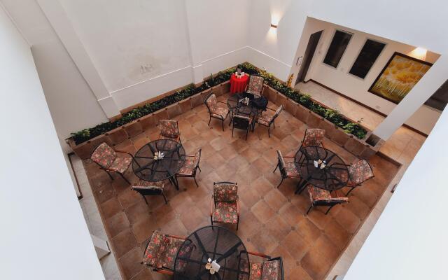 Hotel Karlo