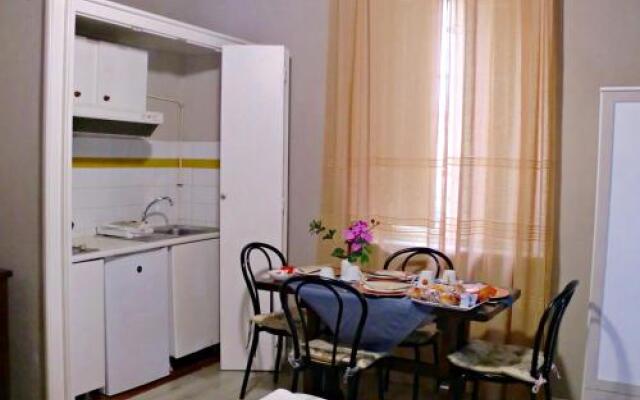 Tuscan Sun Holiday Apartments