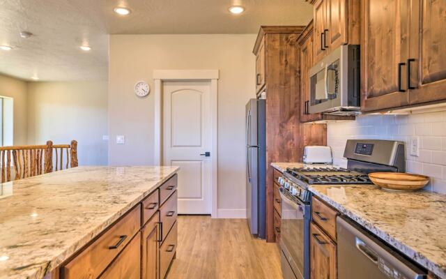 Stunning Adobe Home Overlooking Silver Reef