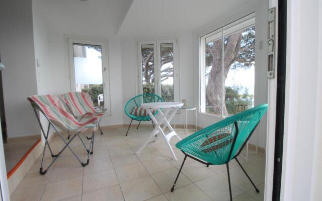 Appartement renove 3 chambres les pieds dans l eau