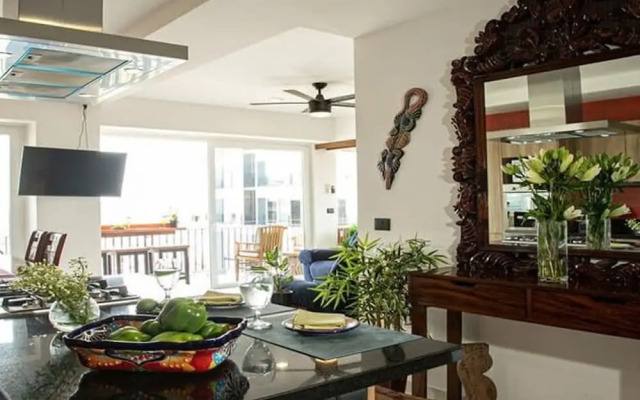 Zoho Skies Amazing View Sleeps 6