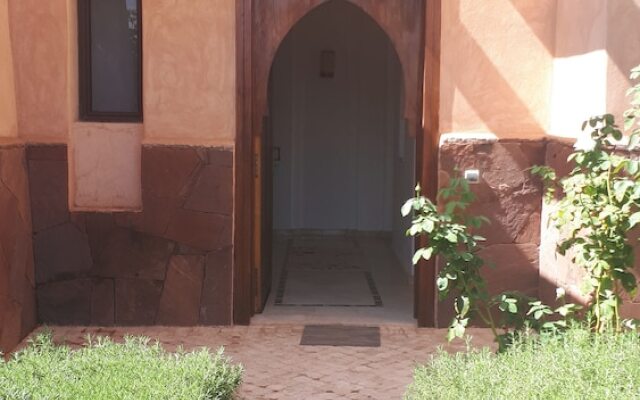 Apple Villa 46
