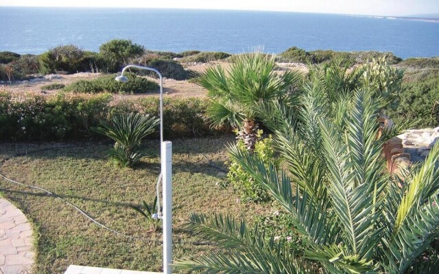 Nice Home in Pegia-paphos With Wifi and 4 Bedrooms