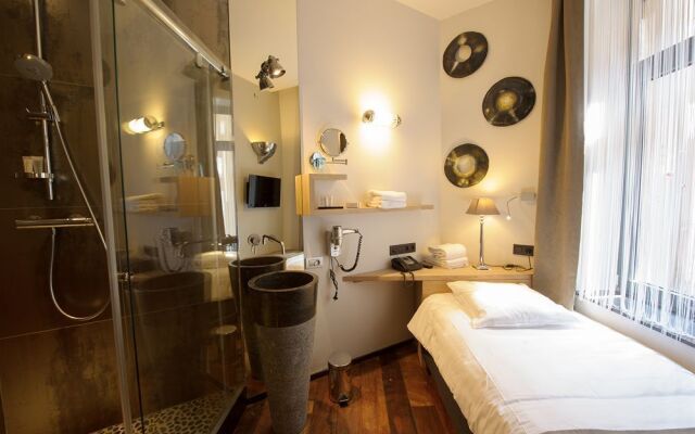 Saint Gery Boutique Hotel