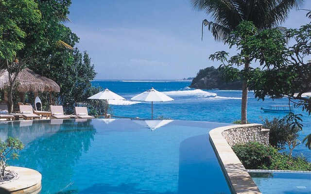 Nusa Lembongan Resort