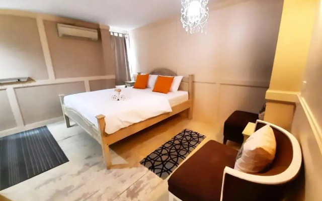 The Royal Chiangkhan Boutique Hotel