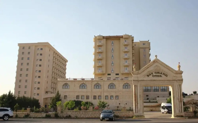 Yay Grand Hotel