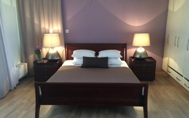 H B&B - Nicosia