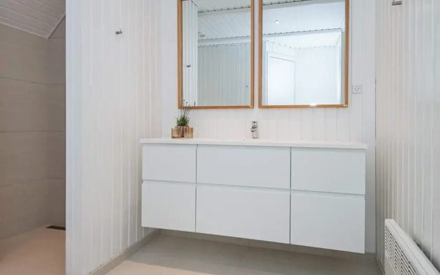 Cozy Holiday Home in Henne With Whirlpool