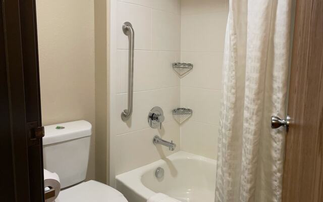 Wingate By Wyndham Pittsburgh/New Stanton