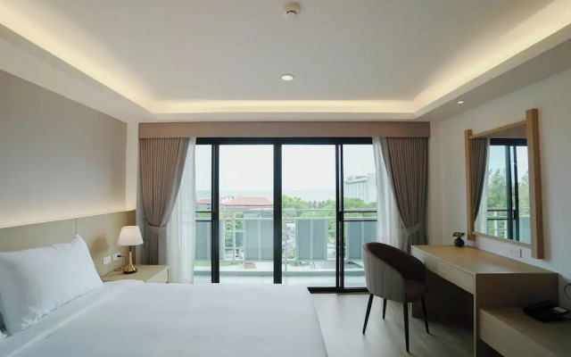 The Kite Hotel Bangsaen by Koko