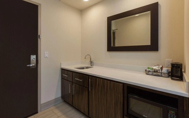 Hampton Inn & Suites Bend