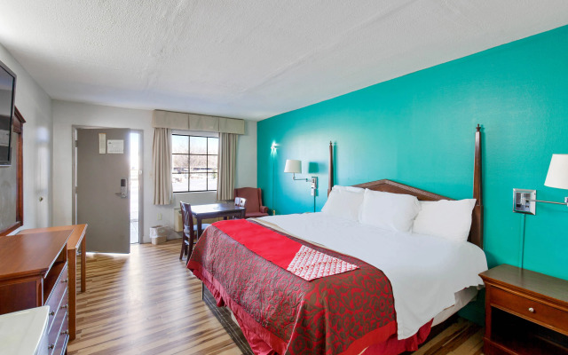 Hotel O Columbia Downtown near I-65