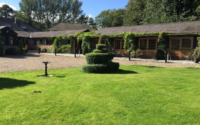 Tonge Barn