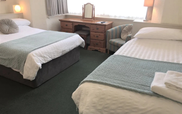 Summer Breeze Guest House