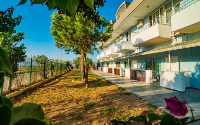 Prenses Sealine Beach Hotel