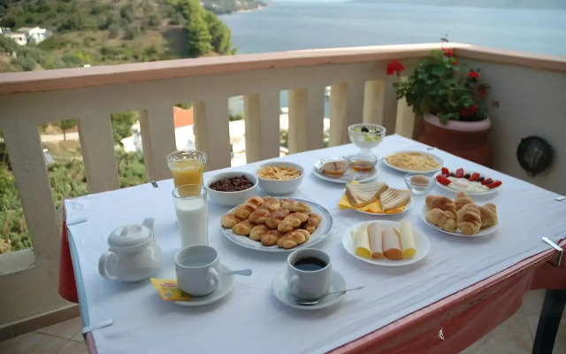Agnanti Hotel