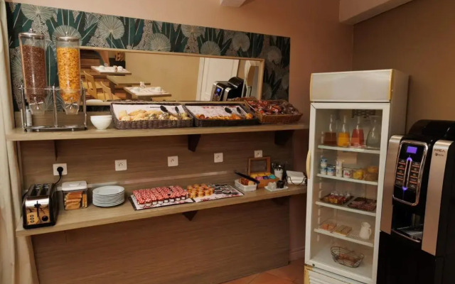 The Originals Boutique, Hôtel Cassitel, Cassis Port