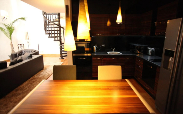 Capital City Center Apart Residence