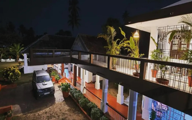 Anthraper Gardens Homestay