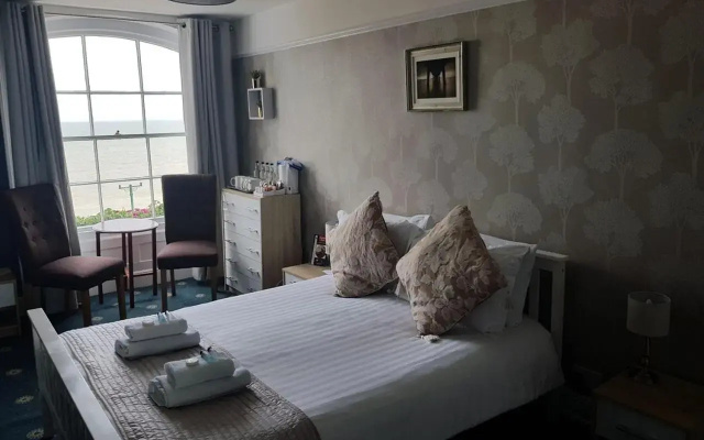 Waterfront Hotel