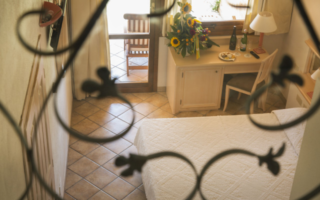 Sant'Elmo Beach Hotel