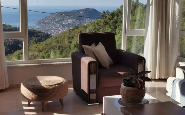 Luxury Villa in Alanya near Beach, Alanya Villa 1019