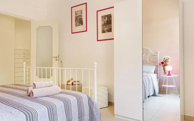 Salvator Rosa Metro Station Flat