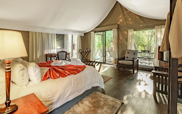 Phelwana Game Lodge