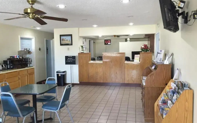 Americas Best Value Inn Sullivan