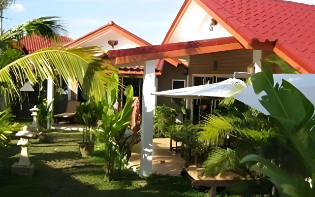 Sanuk bungalows
