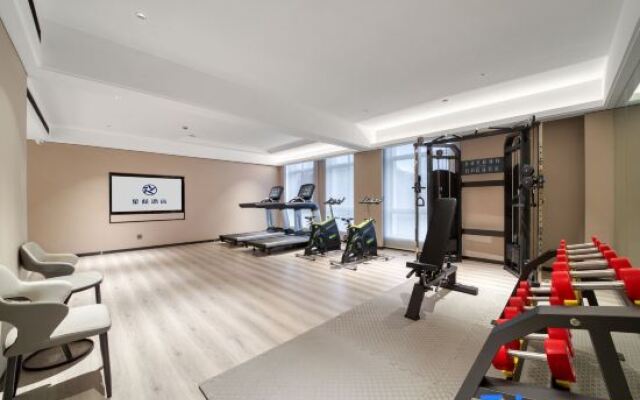 Tianhe Hotel