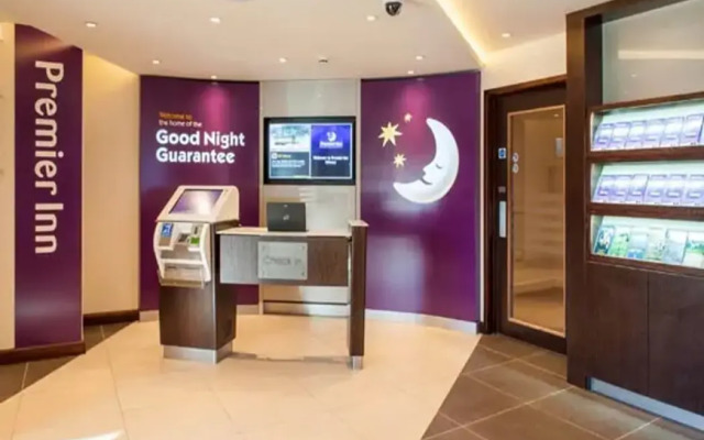 Premier Inn Witney