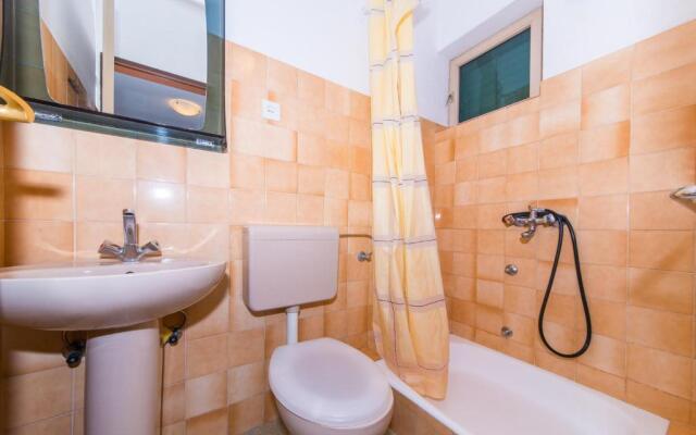 Apartment Villa Bešker