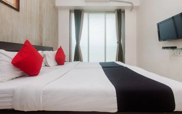 Iris Suites by OYO Rooms