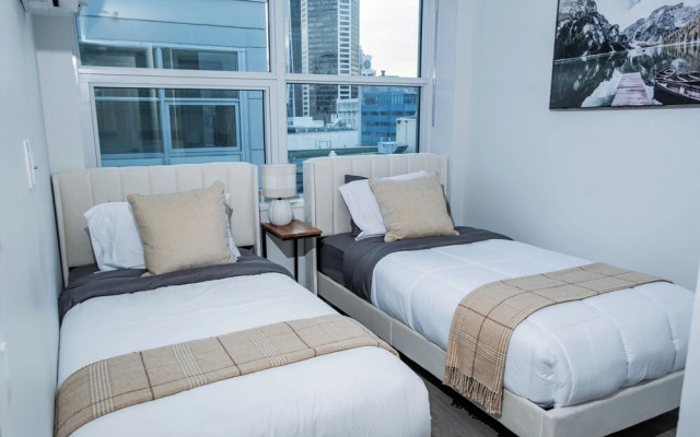 Silverstone Downtown Long-Term stay