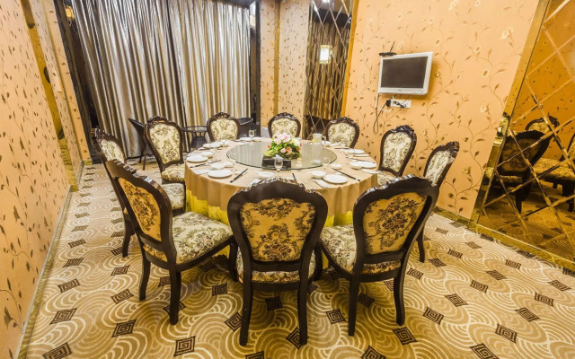 Xianning Chutian Yaochi Hot Spring Resort