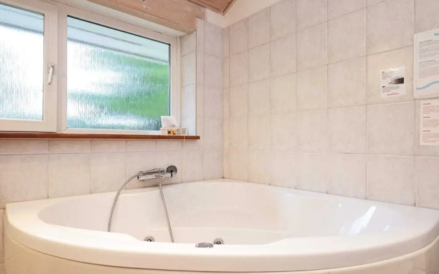 10 Person Holiday Home in Ringkobing