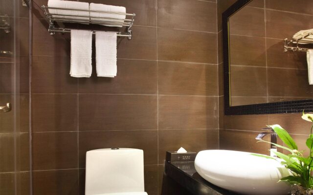 The Art Hotel