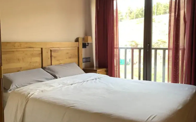 2 Bedroom Duplex Apartment in La Molina