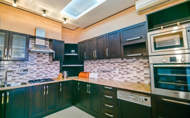 Apartment With Sauna 4 Bedrooms
