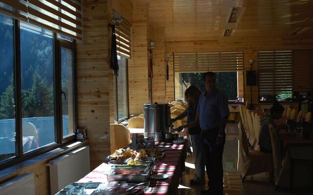 Hamsiköy Zitaş Bungalov & Restoran