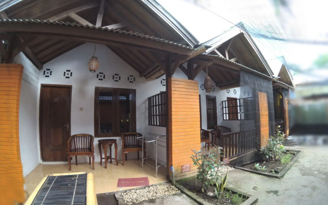 Gili Bong
