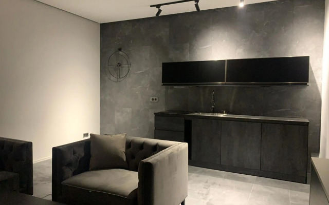 Apartment in center of Yerevan, Saryan street, 1 line