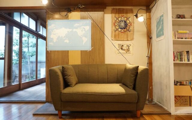 Guesthouse OBAMA21:00 - Hostel