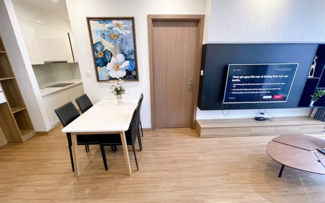 Cindy Vinhomes Skylake Apartments