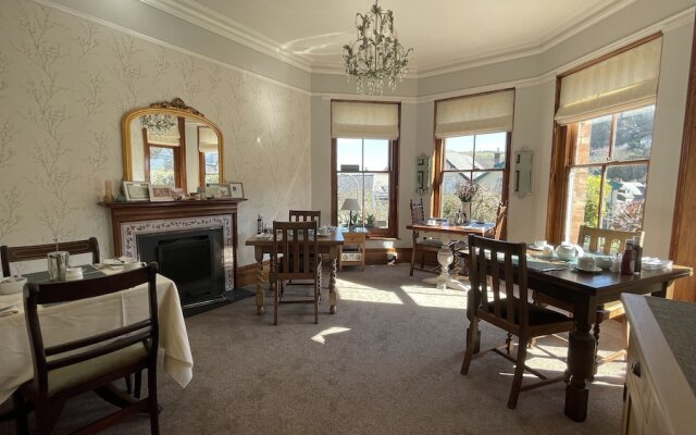 Southcliffe Bed & Breakfast
