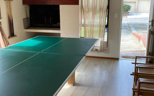 Pole Pole holiday home